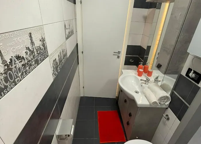Appartamento Zangàl Al Vaticano - Metro Cornelia *